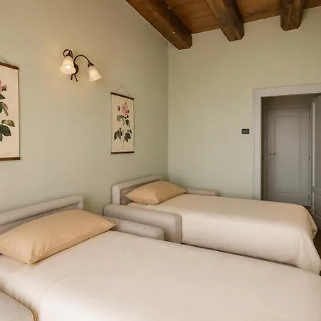 Palazzo Belleluci - Incantevole Dimora Vista Pensión Belgirate