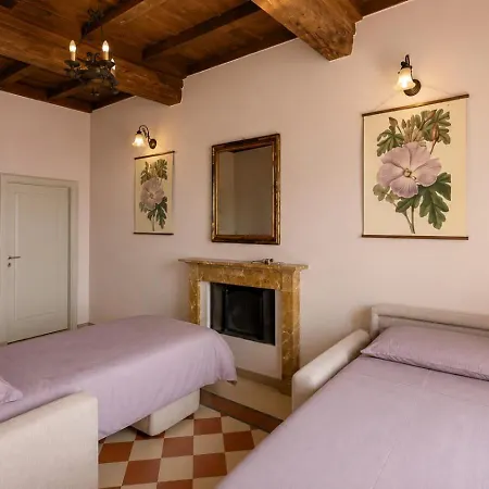 Pensión Palazzo Belleluci - Incantevole Dimora Vista
